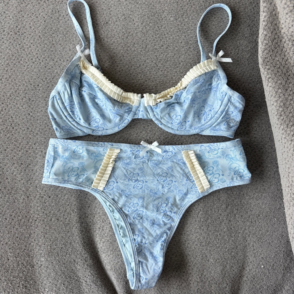 Blackbough Swim Bikini Set